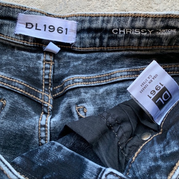 DL1961 Chrissy Skinny Cropped Ankle Jeans - Picture 3 of 6